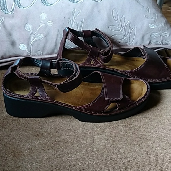 NAOT sandals - Picture 1 of 5